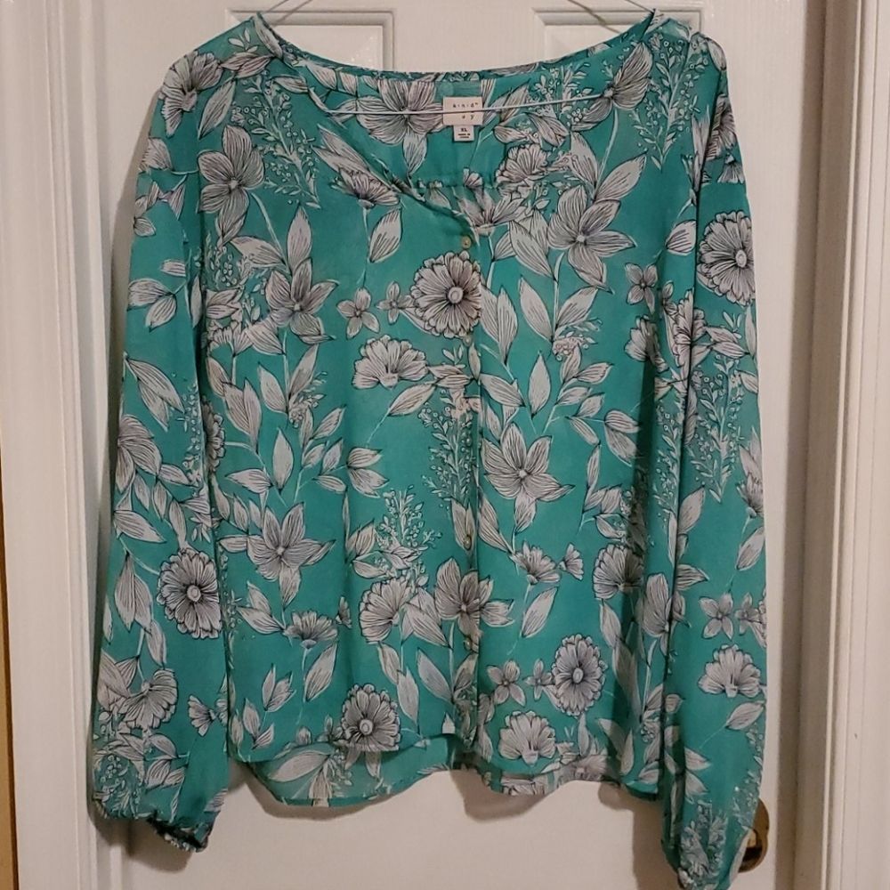 Green blouse